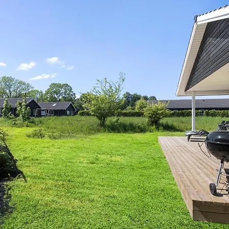 بيت للعطل 3 Bedroom Gorgeous In